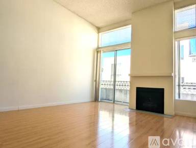 Main picture of 553 S St Andrews Pl