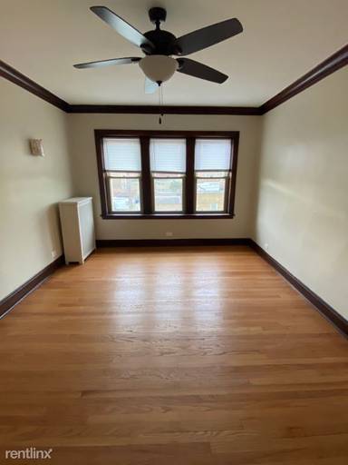 Main picture of 5230-5240 N Rockwell St Apartments