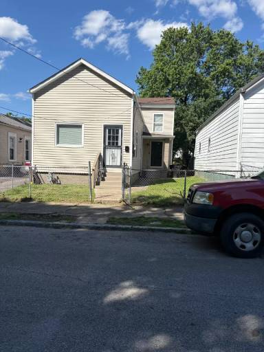 Main picture of 1919 Baird St