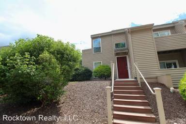 Main picture of 1338 Bradley Dr