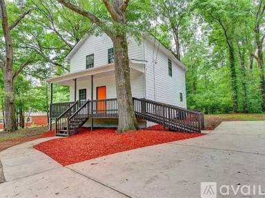 Main picture of 506 McWilliams Rd SE