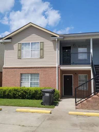 Main picture of Green Meadows Apartments