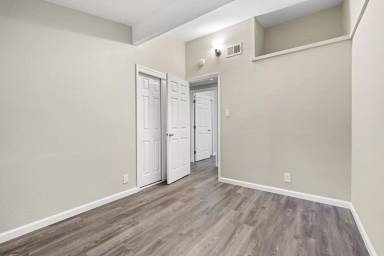 Main picture of 3018 Tosca Way