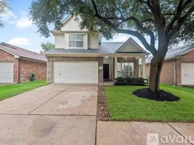 Main picture of 2930 Desert Oasis Ln