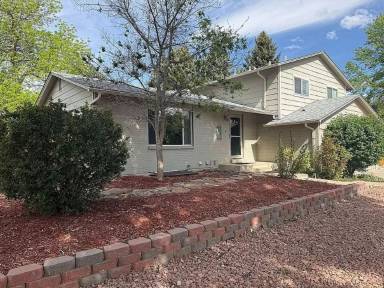 Main picture of 2701 Worthington Ave