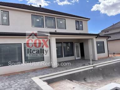 Main picture of 2707 E Moorland Dr
