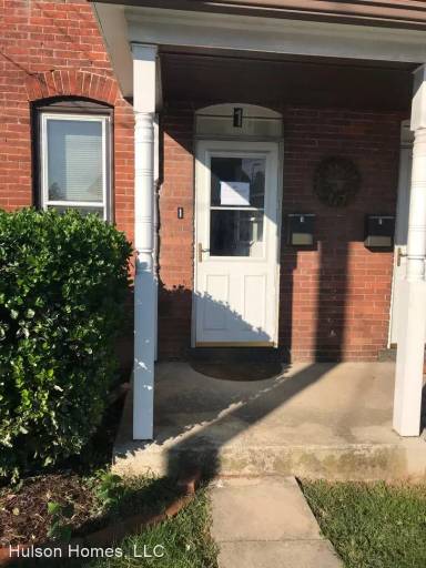 Main picture of 980 Carlisle St