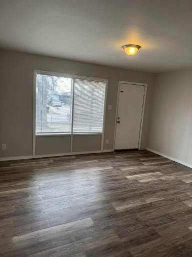 Main picture of 204 SE Winfield Ave