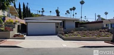 Main picture of 2316 Mantis Ave