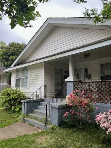 Main picture of 1530 Saint Charles Ave