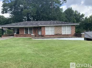 Main picture of 2551 Druid Ct