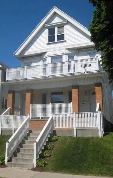 Main picture of 3369 N Oakland Ave