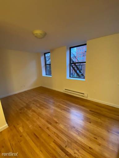 Main picture of 273 Mott St