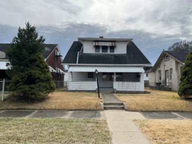 Main picture of 2721 Latulle Ave