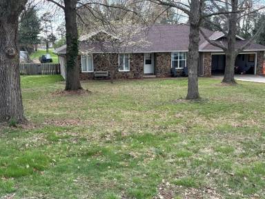 Main picture of 6401 N Marilyn Ave