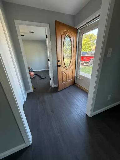 Main picture of 2944 Indianola Dr