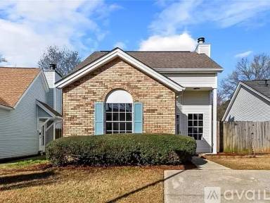 Main picture of 2828 Robinwood Ln