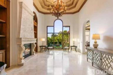 Main picture of 832 Harbour Isle Pl