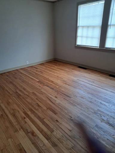 Main picture of 2914 Jefferson St