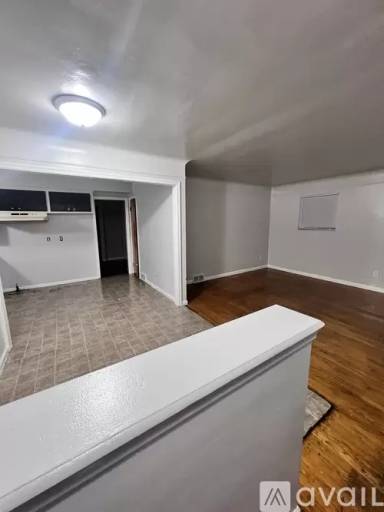 Main picture of 12600 Woodmont Ave
