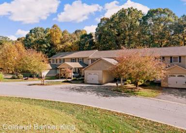 Main picture of 1 Douglas Fir Ave