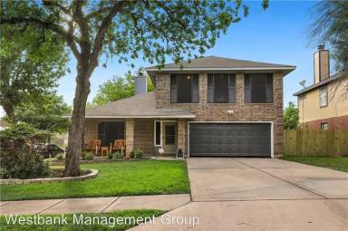 Main picture of 4700 Fallenash Dr