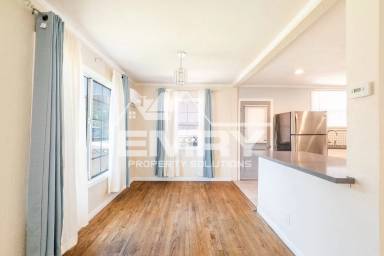 Main picture of 612 N Brannick Ave
