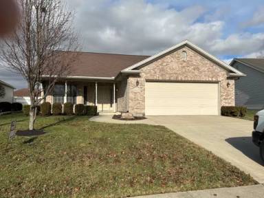 Main picture of 2439 Meadowpoint Dr