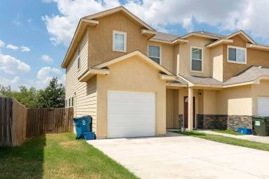 Main picture of 16837 Showdown Path