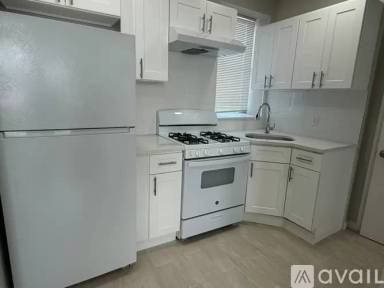 Main picture of 67 Brinkerhoff St
