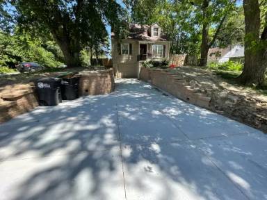 Main picture of 1909 N 48th St