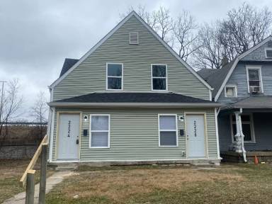 Main picture of 2224 Langley Ave