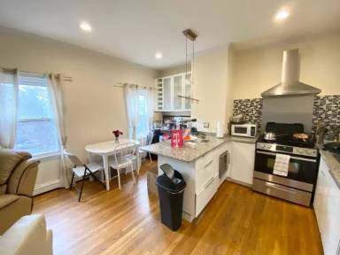 Main picture of 174 Bolton St