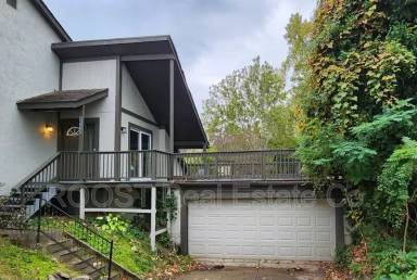 Main picture of 1783 Quarry Ridge Dr