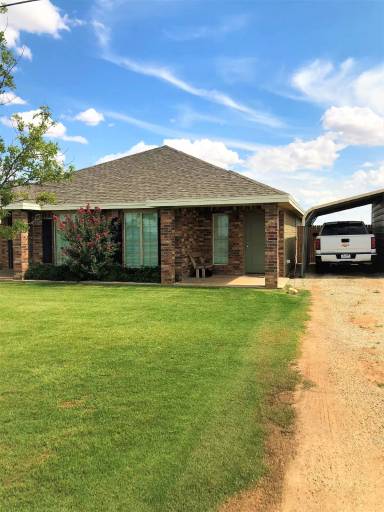 Main picture of 5513 122nd St