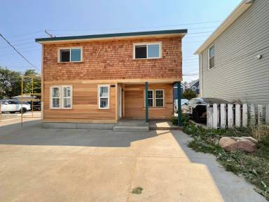 Main picture of 952 Marine St. 954 Marine St