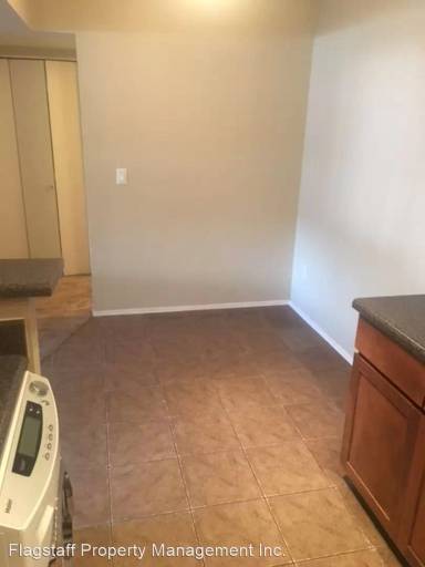 Main picture of 1185 W University Ave