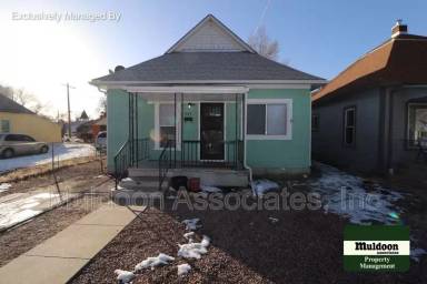 Main picture of 1037 Pine St