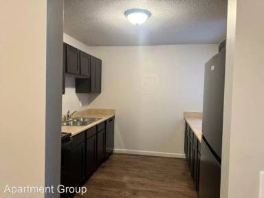 Main picture of Hillandale Apartments