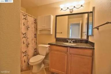Main picture of 37294 Spruce Ter