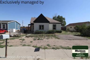 Main picture of 1814 W 17th St