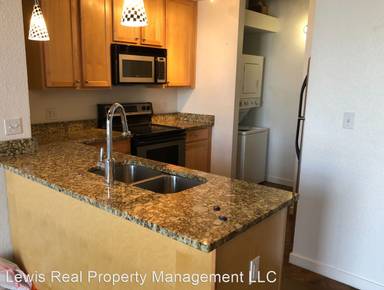 Main picture of 420 N Adams St