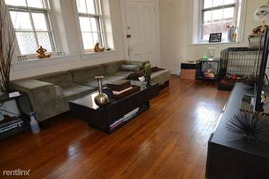 Main picture of 2017 Spruce St