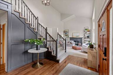 Main picture of 2213 Grosvenor Ct