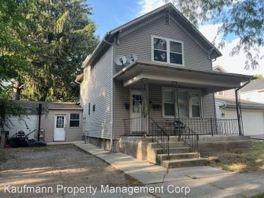 Main picture of 220 W Butler St