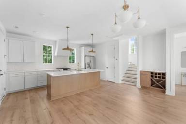 Main picture of 1814 Stewart Pl