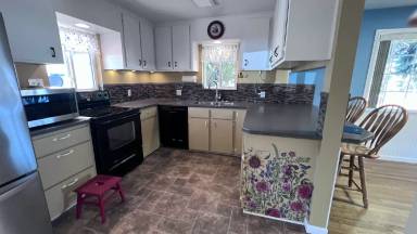 Main picture of 16410 E 32nd Ave