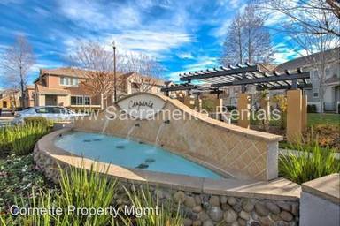 Main picture of 1205 Dante Cir