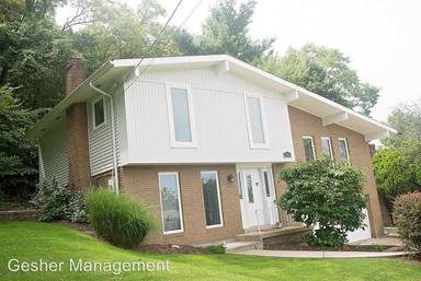 Main picture of 556 N St