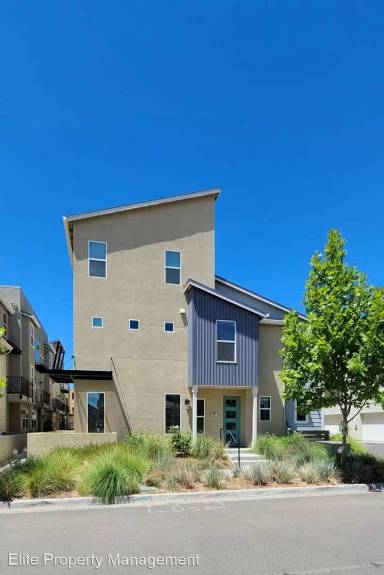 Main picture of 1671 Heirloom St